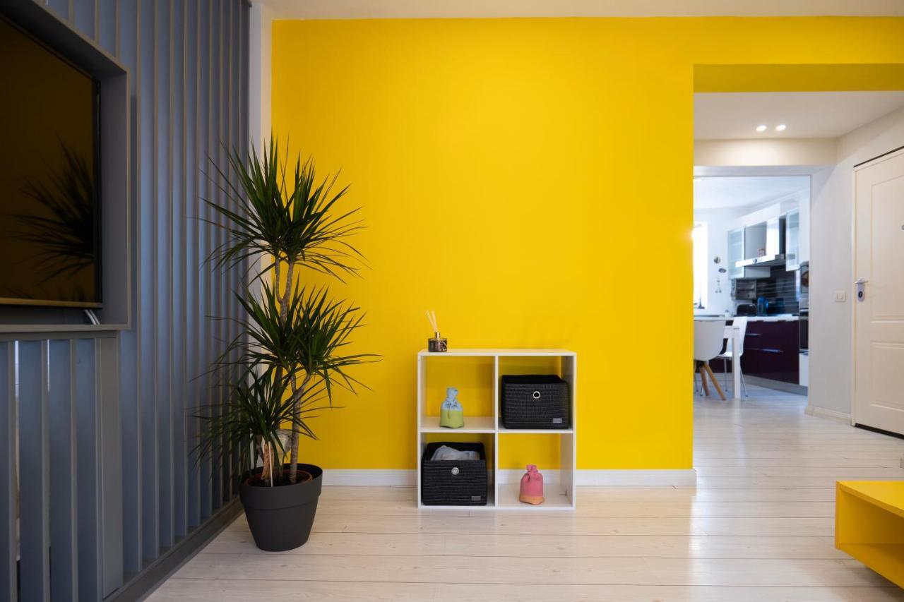 Enxhi'S Apartment Тирана Экстерьер фото